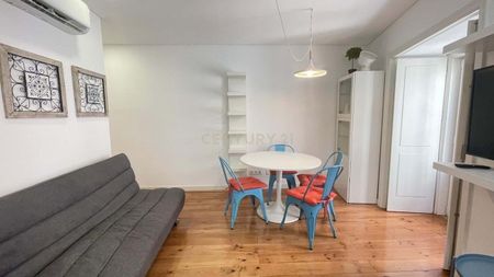 São Vicente, Lisbon - Photo 5