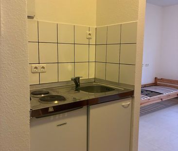 Möbliertes Studentenapartment- Only for Students - Photo 2