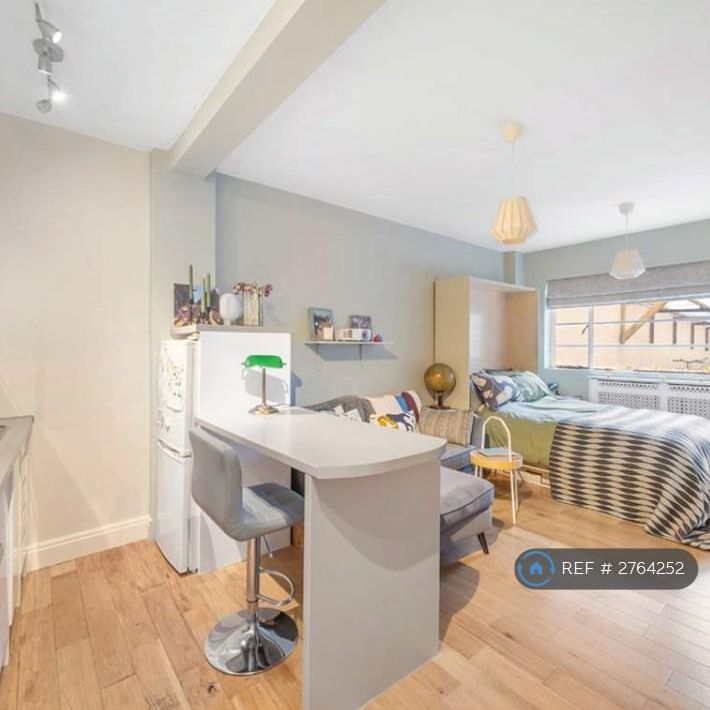 1 bedroom flat to rent - Photo 1