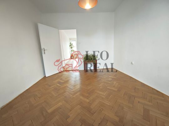 Pronájem bytu 2+1 51 m² - Photo 1