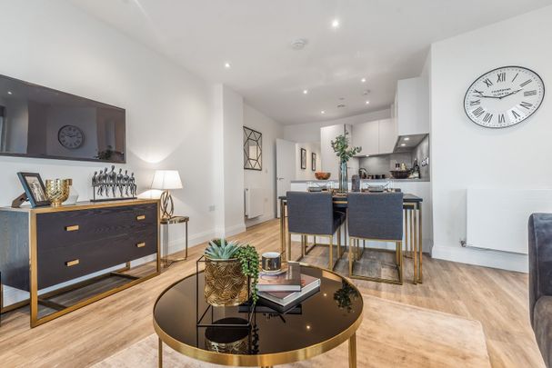 Flat to rent - St. Marks Road, Bromley, BR2 - Photo 1