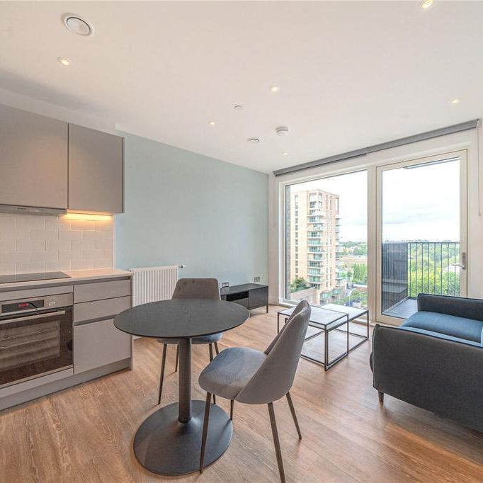 Studio to rent - Photo 1