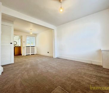 Dane Street, CM23, Bishop`S Stortford - Photo 2