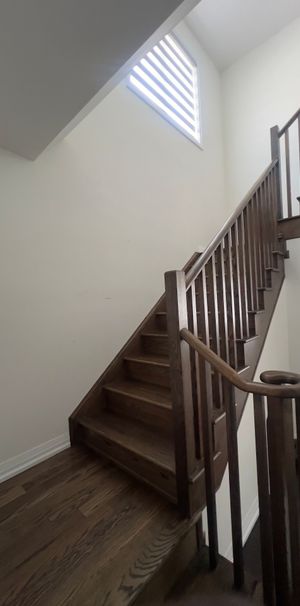 For Lease - 52 Granville Crescent, Haldimand, Ontario - Photo 2