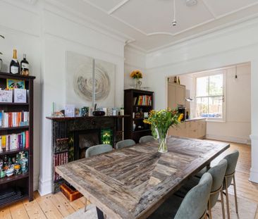 4 bedroom semi-detached house to rent - Photo 6