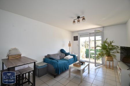 Location Appartement 2 pièces 40m² AGEN 47000 - Photo 2