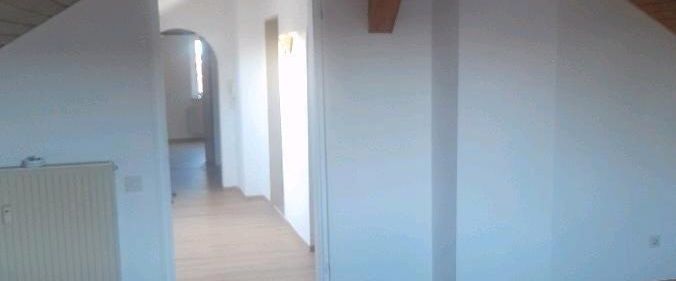 Dachgeschoss Wohnung - Foto 1
