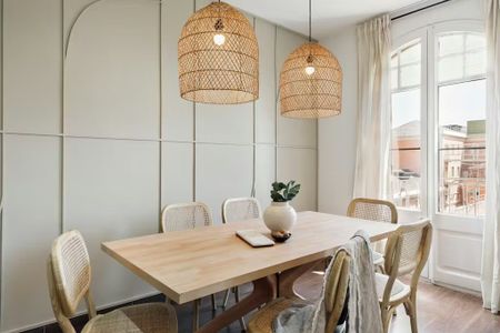 Carrer de Còrsega, Barcelona, Catalonia 08036 - Photo 3