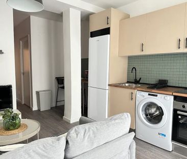 Calle de Pradales, Madrid, Community of Madrid 28047 - Photo 5