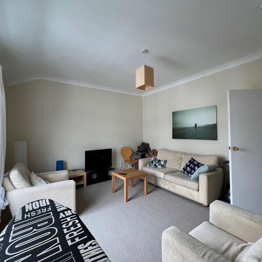 3 Bed Flat, Alma Rd, BS8 - Photo 1