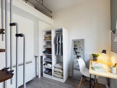 126 bedroom house share to rent - Photo 2