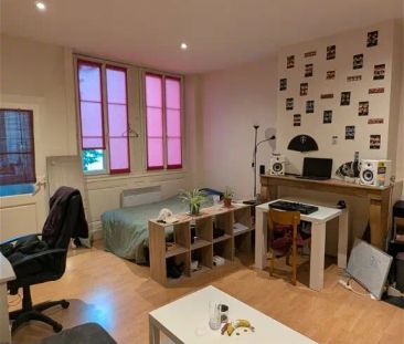 Location appartement 1 pièce - 28m² à Besancon (25000) - Photo 3