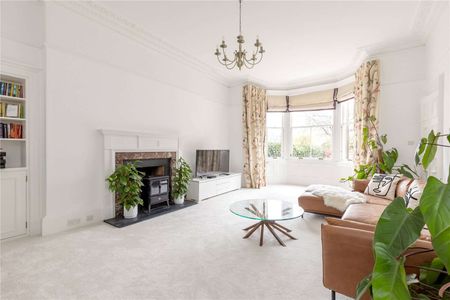 An immaculately presented and newly refurbished four-bedroom family home over the first and second floors of a semi-detached stone built villa with remarkable views to the Pentland Hills. - Photo 3
