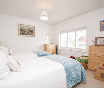 3 bedroom bungalow to rent - Photo 4