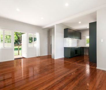 21 Bird Street, Bundamba QLD 4304 - House For Rent - $625 | Domain - Photo 1