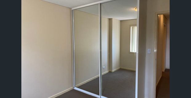 TWO BEDROOM APARTMENT IN THE HEART OF BLACKTOWN! - Photo 1