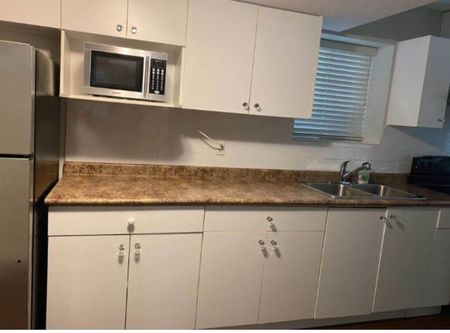 5933 128A St Surrey V3X 0C1 - Photo 4