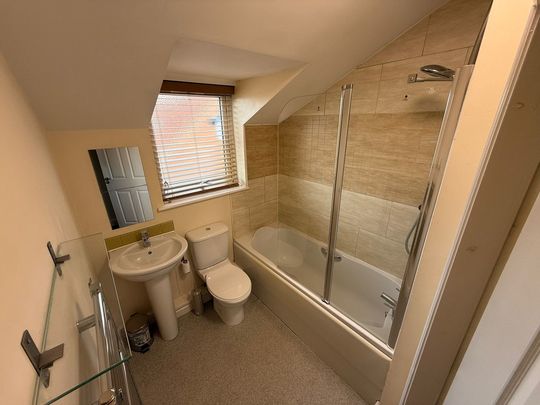 Lodge Farm Gardens, Haxby Road - P2139 - Photo 1