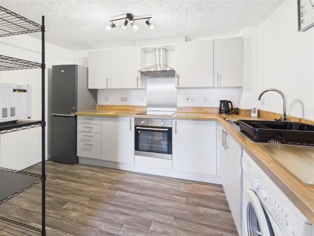 1 bedroom apartment to rent - Photo 5