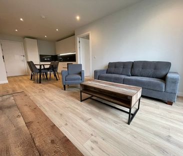 2 Bed Flat, The Gate, M4 - Photo 4