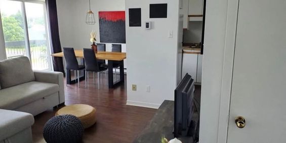 Grand 4 1/2, Immeuble 6 Logements. - Photo 3