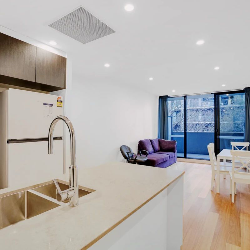 2 bed 1 bath - Photo 1