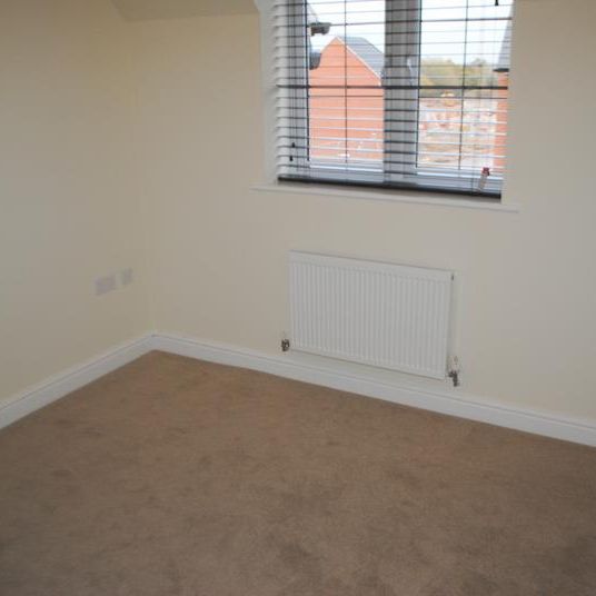 2 bedroom semi-detached house to rent - Photo 1