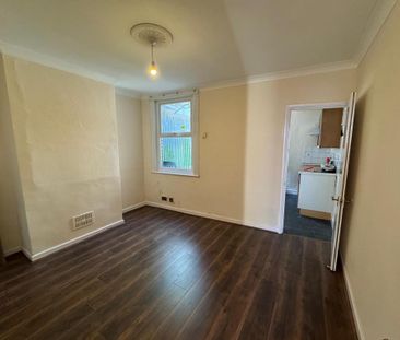 2 bedroom house to rent - Photo 1