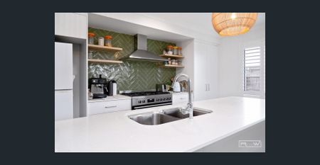 Modern 3-Bedroom Home with Stylish Finishes in the Heart of Yeppoon - Photo 5