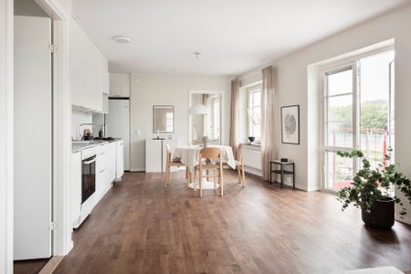 Arenavägen 22 - Photo 2