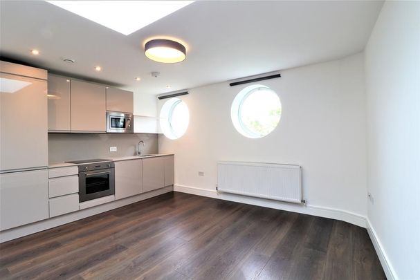 1 bedroom flat to rent - Photo 1