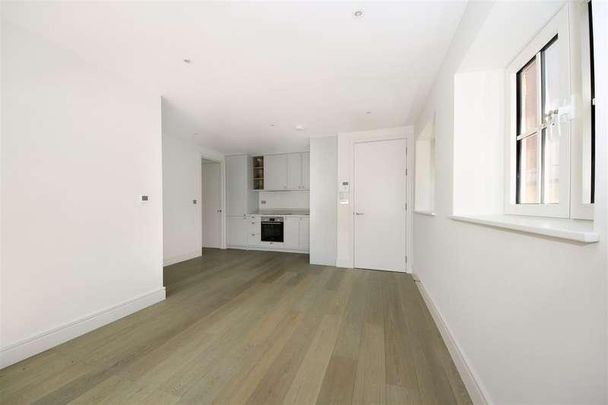 Acton High Street, W3 - Photo 1
