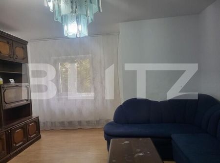 Inchiriere apartament 3 camere, Zona 1 Mai - Photo 5