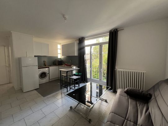 STUDIO MEUBLE - 22.43M² - VITRY SUR SEINE - Photo 1