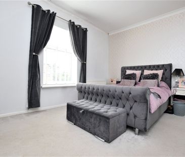 37, Churchfield Lane, Rothwell, Leeds, West Yorkshire, LS26 0NA - Photo 4