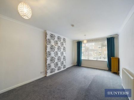 2 bedroom semi-detached bungalow to rent - Photo 3