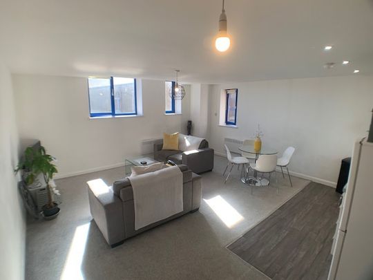 Meridian House, Leeds - Photo 1