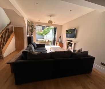 6 Bed Terraced House, College Lane, NW5 - Photo 1