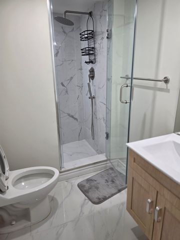 For Lease - 26 Openbay Gardens Unit# basement, Brampton, Ontario - Photo 3