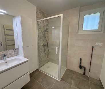 Location Maison 2 pièces 59m² - Photo 5