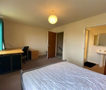 5 bedroom terraced house to rent - Photo 3