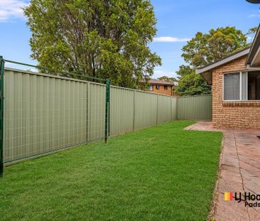 2-Bedroom Townhouse in a Convenient, Central Location - Photo 5