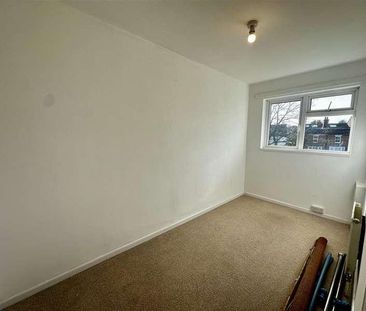 Southampton Hill, Fareham, PO14 - Photo 4