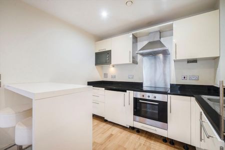 1 bedroom flat to rent - Photo 4