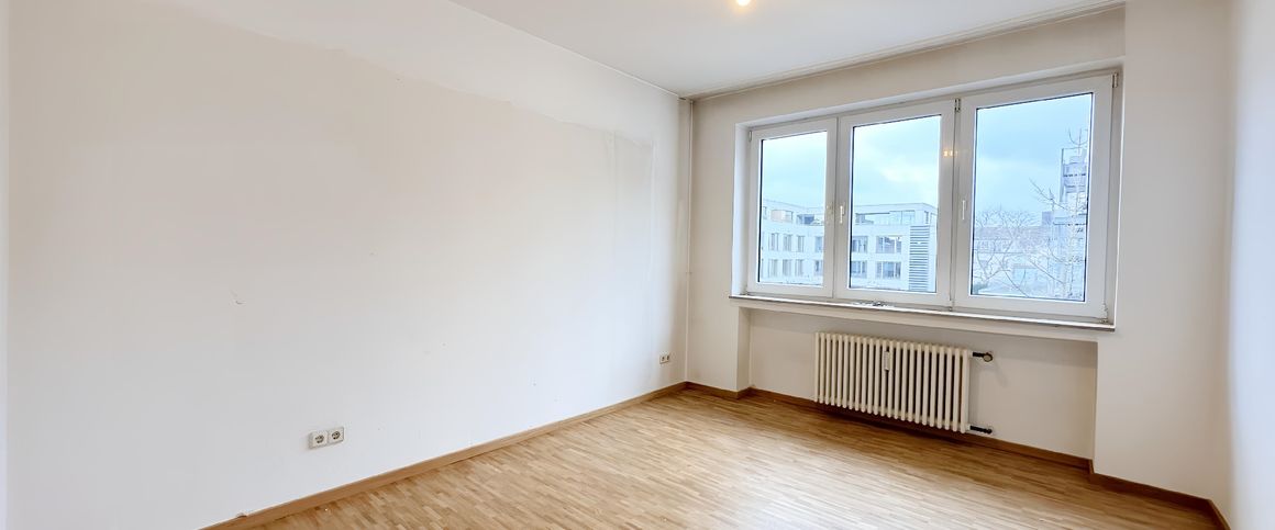 SANIERTE 2-ZIMMERWOHNUNG IN DER STADTMITTE ZU MIETEN! - Foto 1