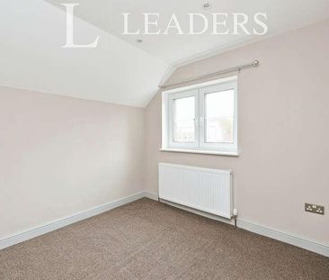 Foundry House, Daventry, NN11 - Photo 3