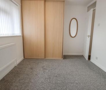 2 bedroom semi-detached house to rent - Photo 4
