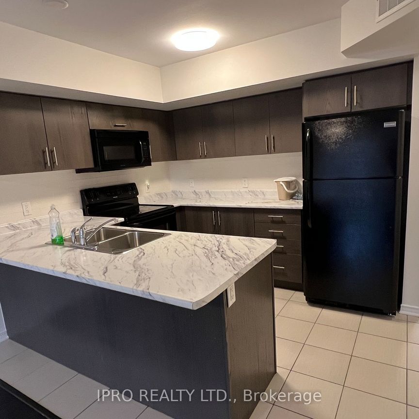 For Lease - 2441 Greenwich Drive Unit# 79, Oakville, Ontario - Photo 1