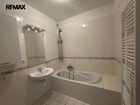 Pronájem bytu 2+1 73 m² - Photo 4