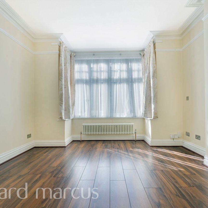 Addiscombe Court Road, Croydon - Photo 1